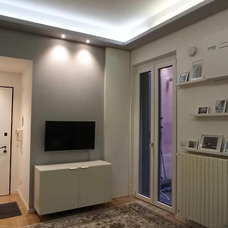 Luxury House Lupetta 3 Apartment Milan Luaran gambar