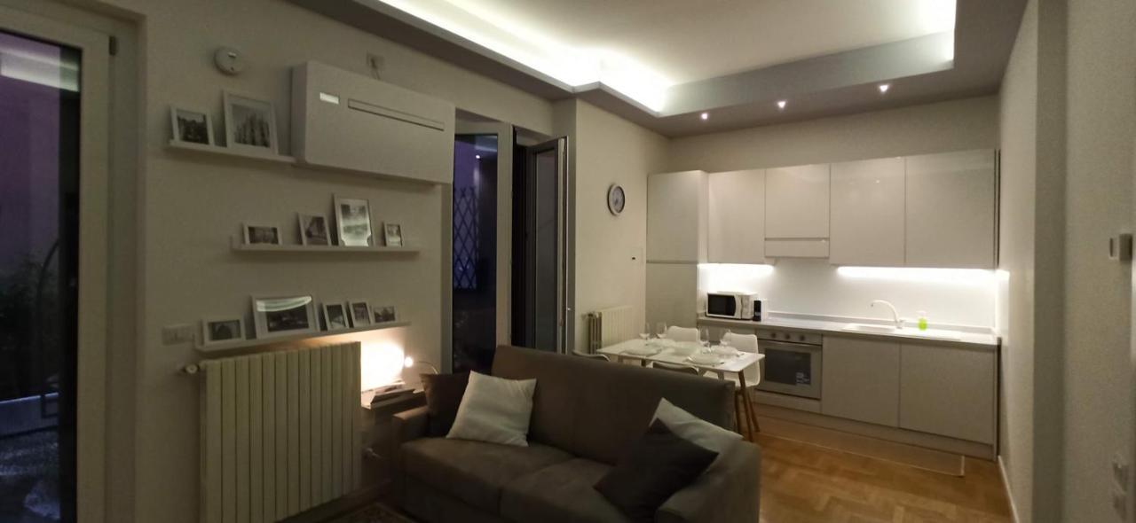 Luxury House Lupetta 3 Apartment Milan Luaran gambar